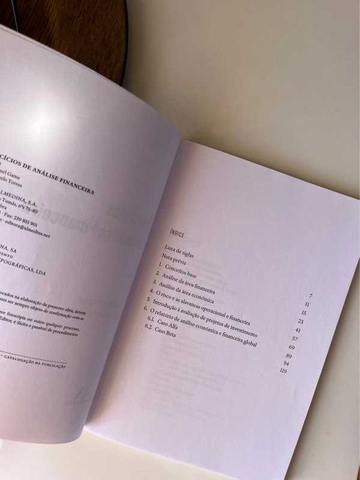 Livro de Exercícios de Análise Financeira