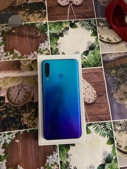 Huawei P30 little