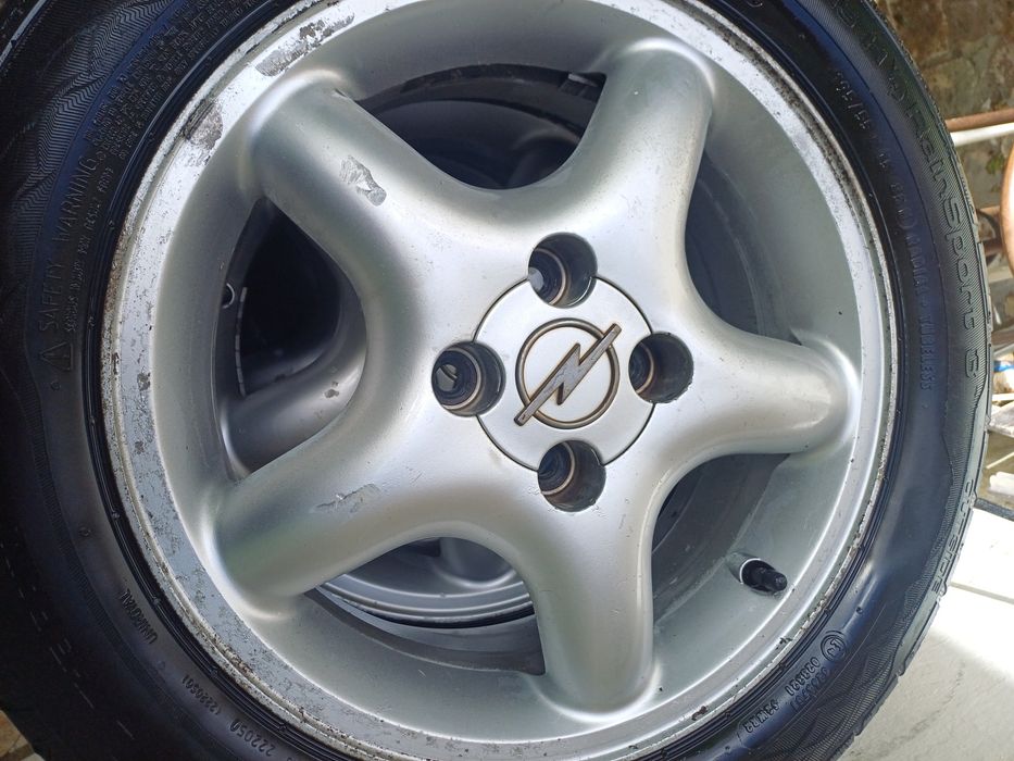 Jantes  usadas 15 " OPEL Tigra