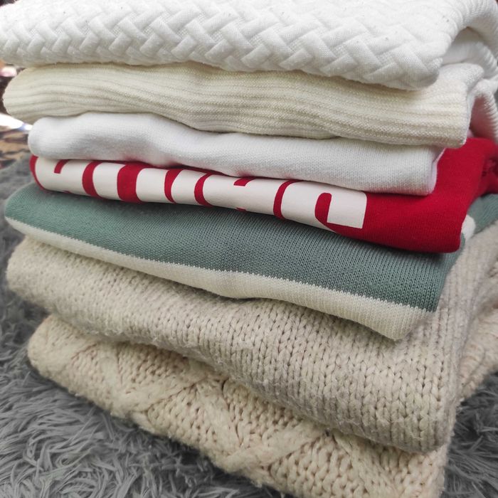 Жіночий одяг вживаний