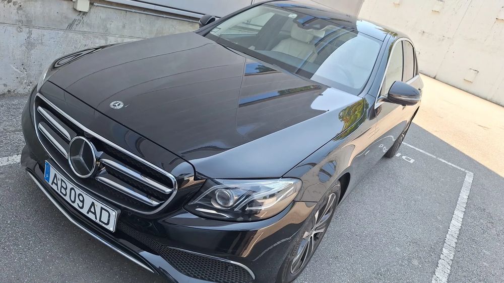 Mercedes-Benz E 300 de Avantgarde 4Matic