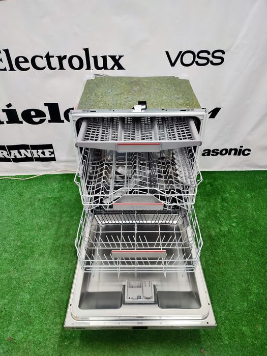 Вбудована  посудомийна машина Bosch Serie 4 SilencePlus 2022 3 кошики