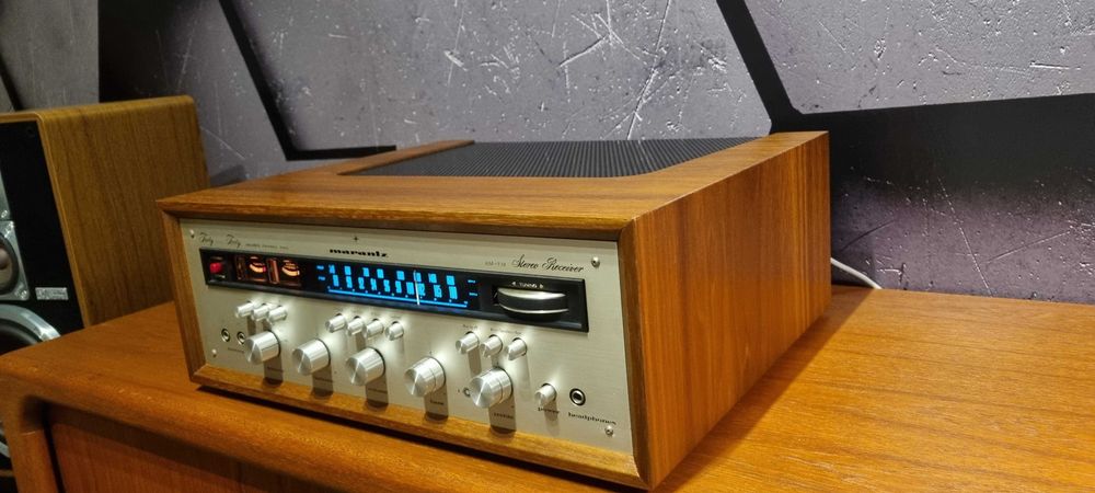 Marantz twenty two  amplituner