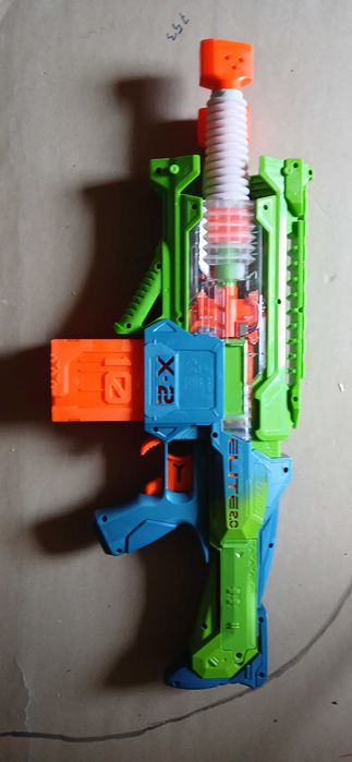 Karabin na strzałki Nerf Elite double punch