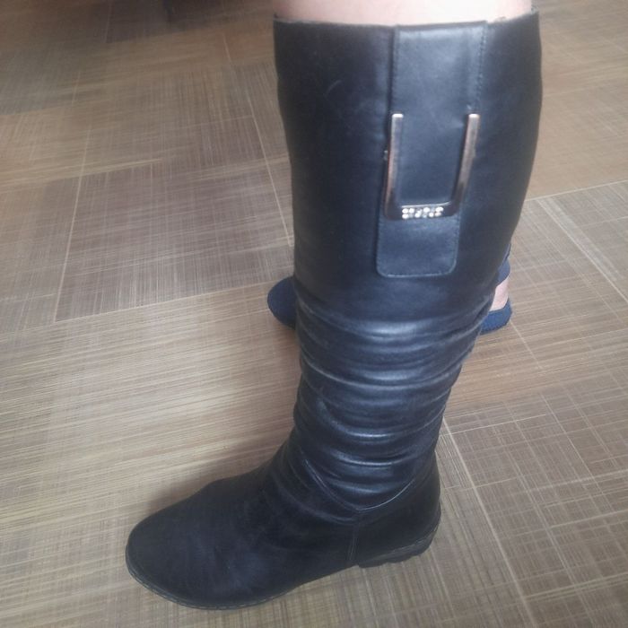 Зимові шкіряні чоботи. 36 р. Чудовий стан.