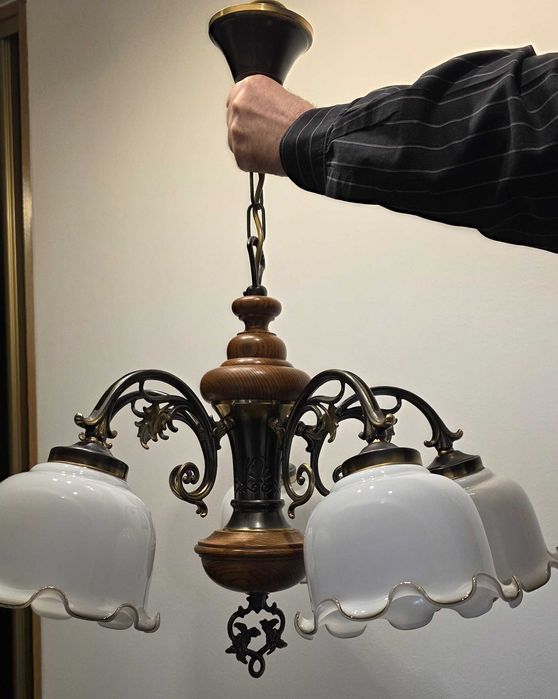 Żyrandol Lampa Wisząca Klosze Szklane Mosiądz Lakierowany Made  Italy