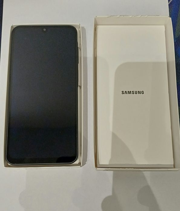 SAMSUNG A17 ( nowy)