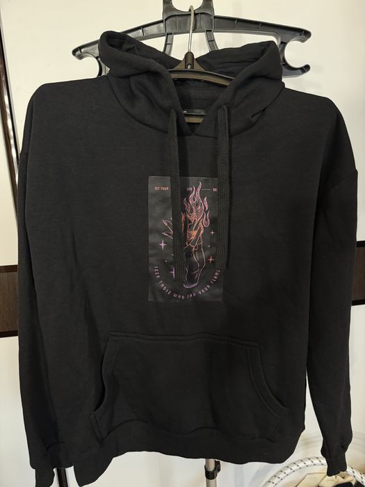 Продам Худі Cropp M