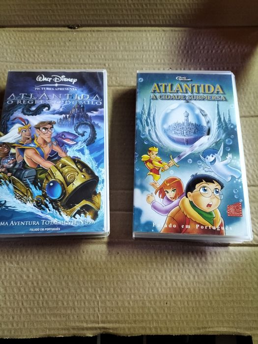Lote de Jogos PC, Jogos PSP e Cassetes VHS Infantis (Clássicos/Disney)