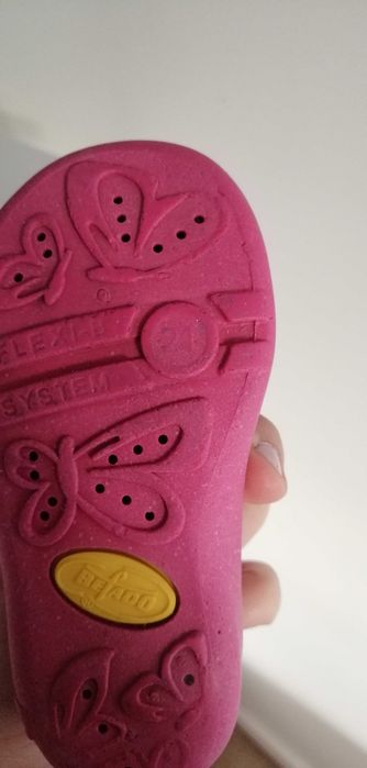 różowe buty buciki sandały sandałki dla dziewczynki 21cm kapcie