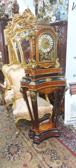 Móveis e decoração