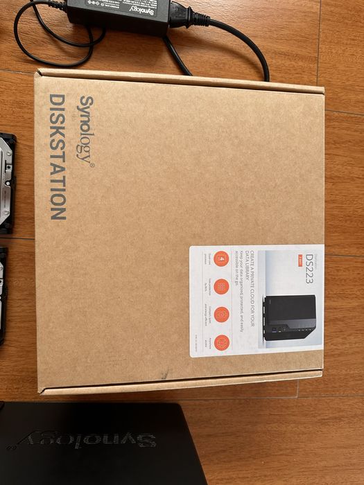 Synology DS223 + 2× Seagate IronWolf 4TB (8TB)