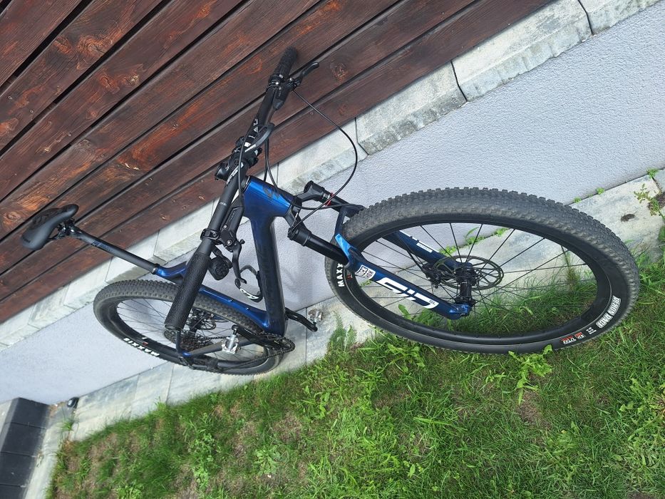 Rower MTB LAPIERRE Prorace CF 9.9 XC - FV 23%