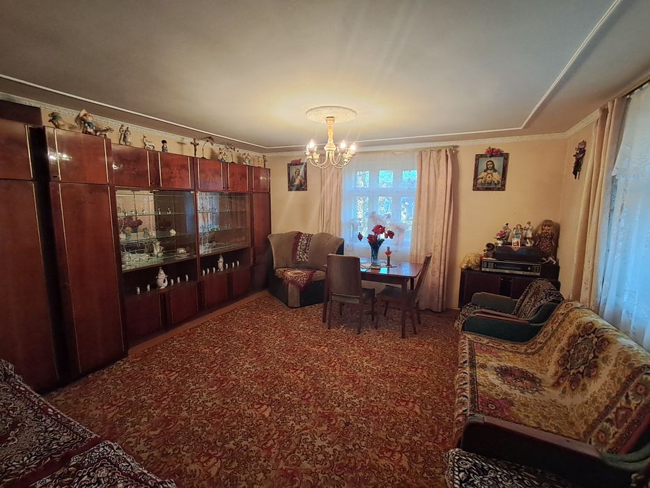 Продаж будинку з ділянкою в селі Піски (за Щирцем)