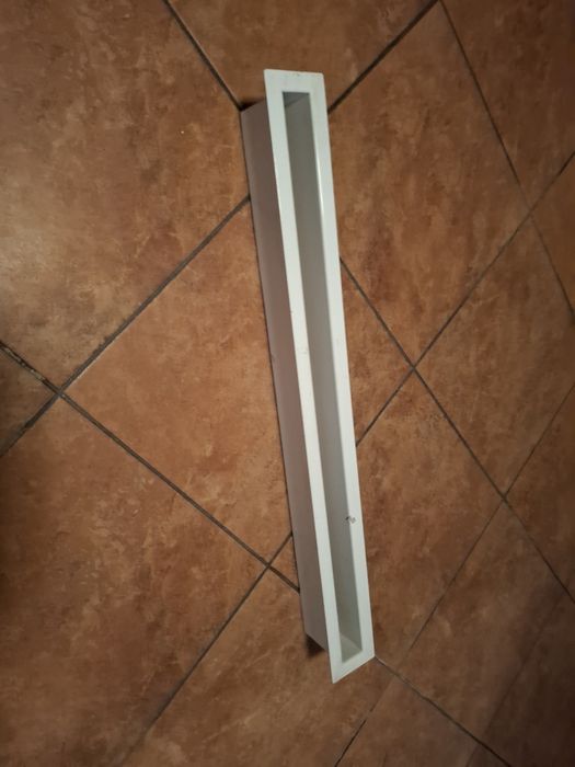 Wlot powietrza do kominka