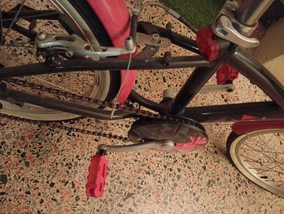 Bicicleta Menina 5/9 anos como nova