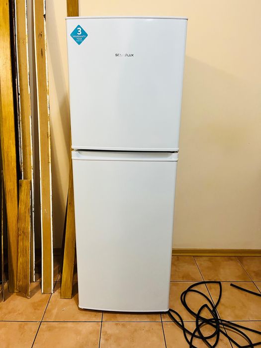 Холрдильник б/у(состояние 9/10)