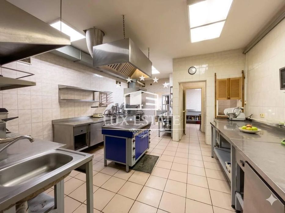 Ресторан 290 м² с террасой и оборудованием | Демеевская | Голосеевский р-н | Аренда