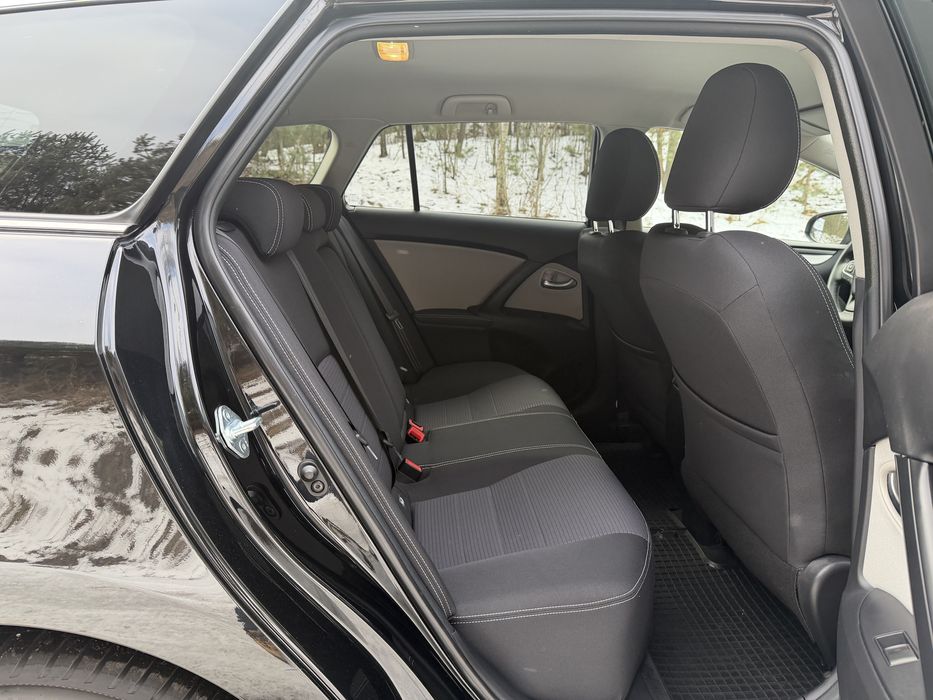 Toyota Avensis Edition S D-4D Oryginal