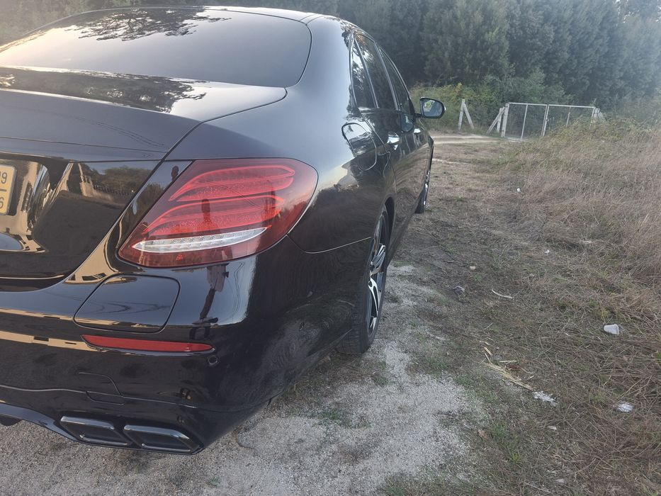Mercedes E 300DE