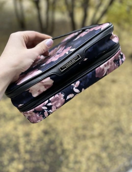 Косметичка, дорожній кейс Victoria's Secret