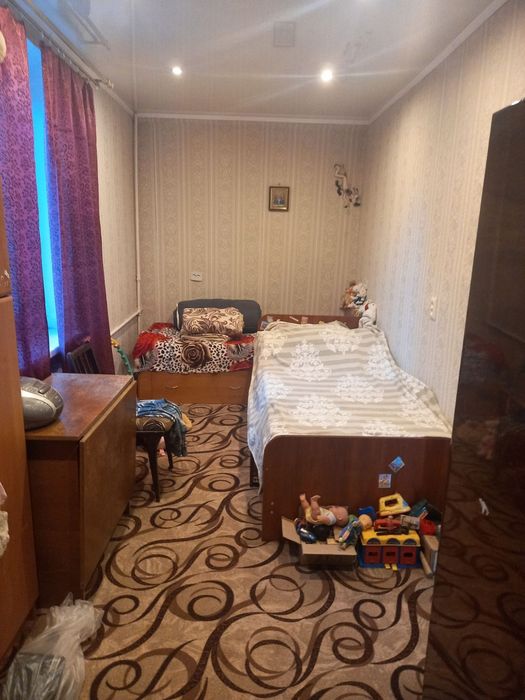 Сдам двухкомнатную квартиру 5000+счетчики