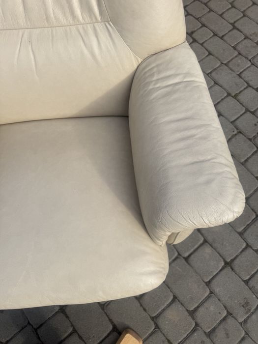 Крісло з пуфом шкіряне реклайнер (00133) релакс