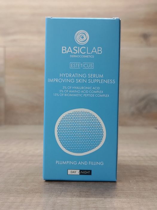 Nowe serum  BasicLab z kwasem hialuronowym 30 ml
