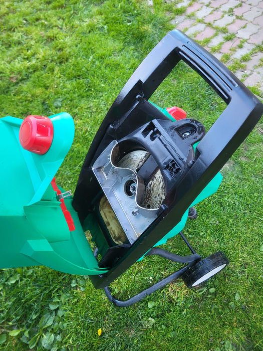 Rozdrabniacz do gałęzi CMI 2400w !!!