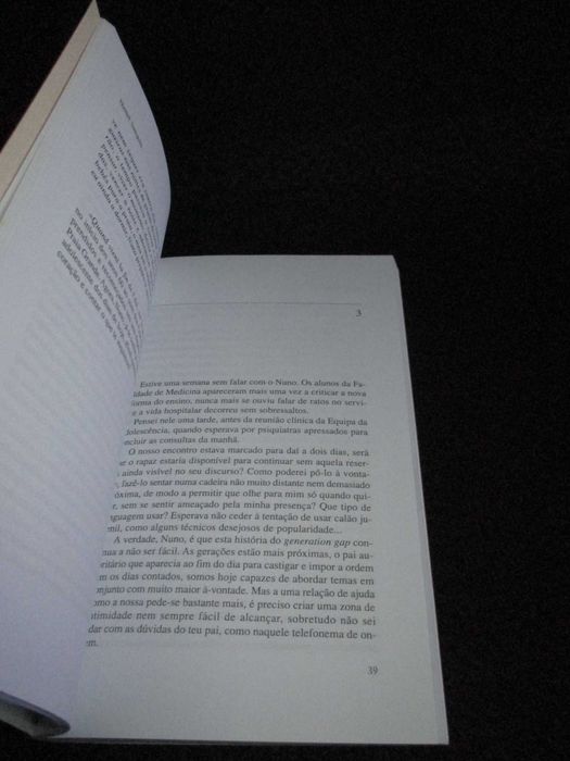 Livro Tudo o Que Temos Cá Dentro Daniel Sampaio