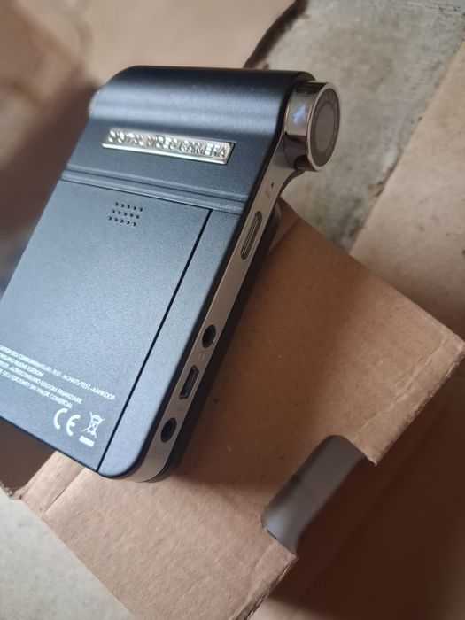 Camara de bolso nova