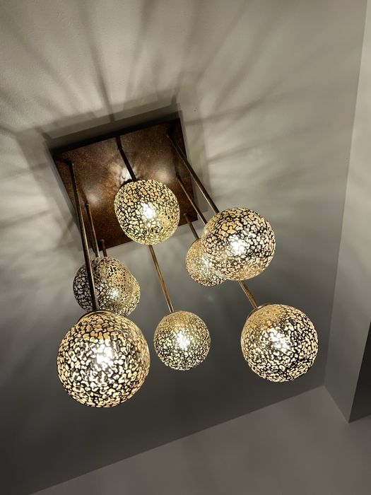 Candeeiro de teto com 9 luzes