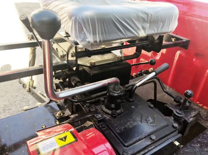 Трактор Шифенг SF-240 передній радіатор. Мінітрактор Shifeng. Львів