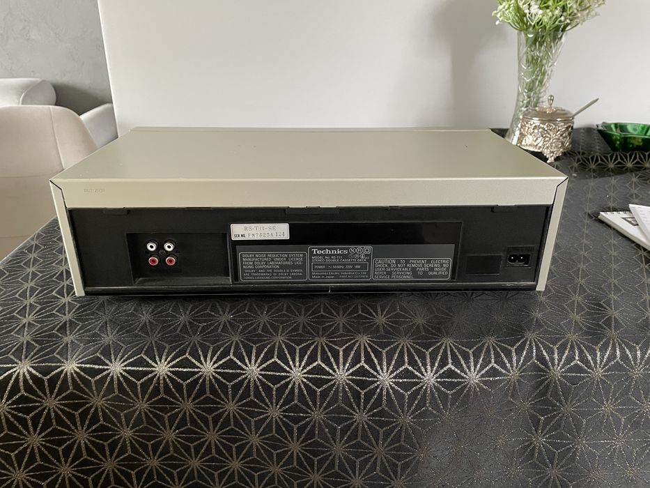 Magnetofon Kasetowy Technics  RS-T11