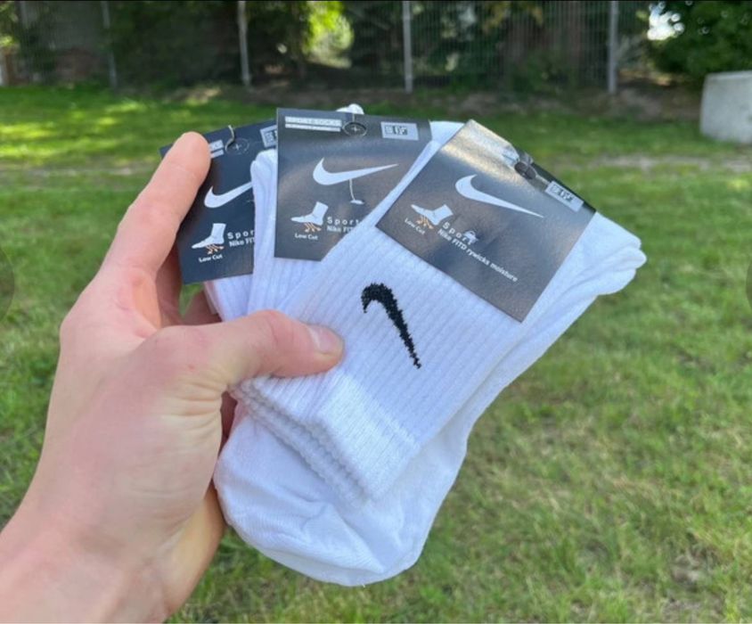 Nike 10 par 75zlot