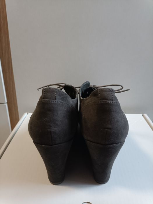 Eleganckie półbuty Graceland roz. 41 - jak nowe!