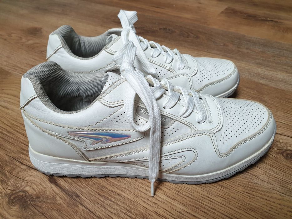 Buty sportowe z eko skóry
