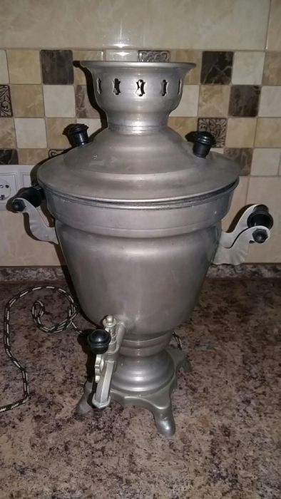 Продаю самовар 2.5.литра