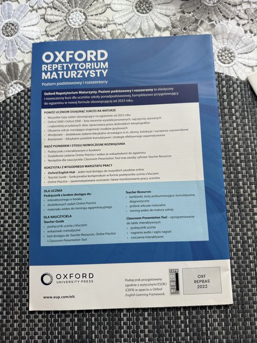 Podrecznik Vision 2 Oxford + przykładowe  rozdzialy