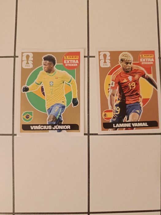 Cromos do lamin yamal bronze legen e Vinícius junior dourado legen