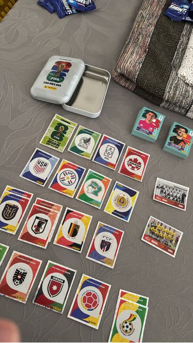 Vendo/Troco cromos Mundial 2026