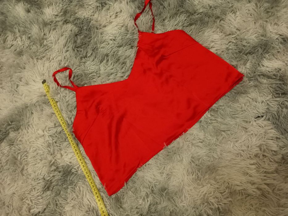 Новий яскравий топ-майка