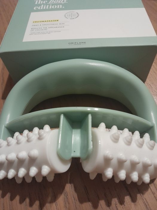 Masażer antycellulitowy oriflame pielęgnacja ciała