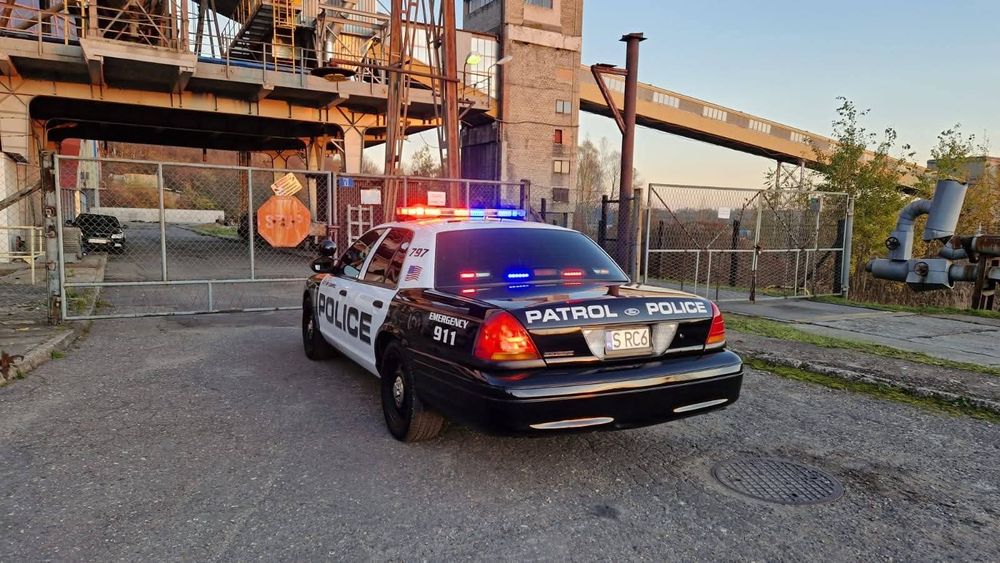 FORD Crown Victoria. Radiowóz USA, POLICJA,
