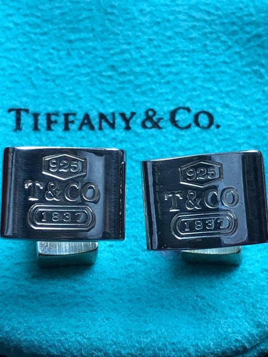 Запонки "Tiffani & Co".