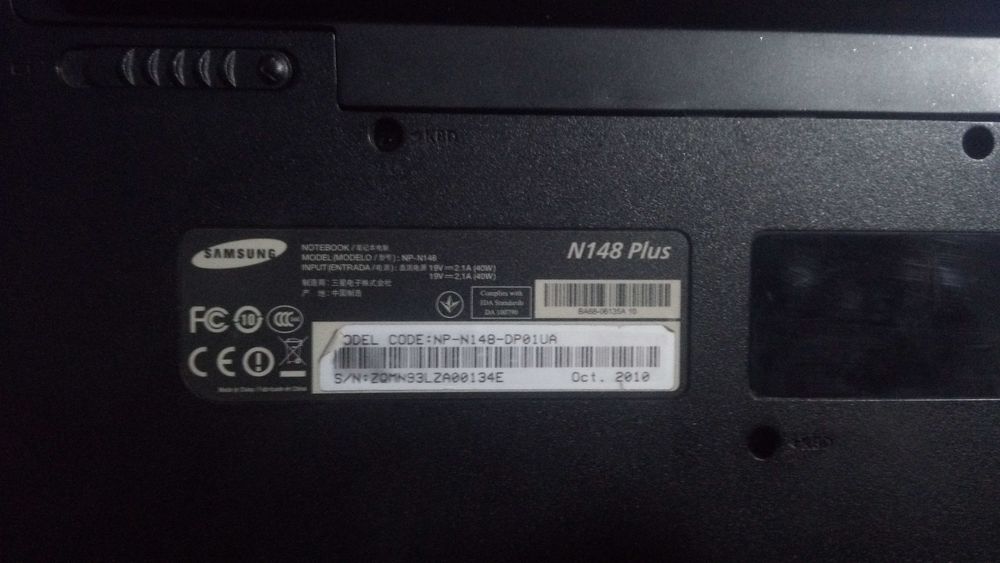 Нетбук Samsung N148 Plus