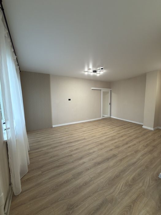 Продаж 1-кім. квартири 30 м.кв. В. Івасюка