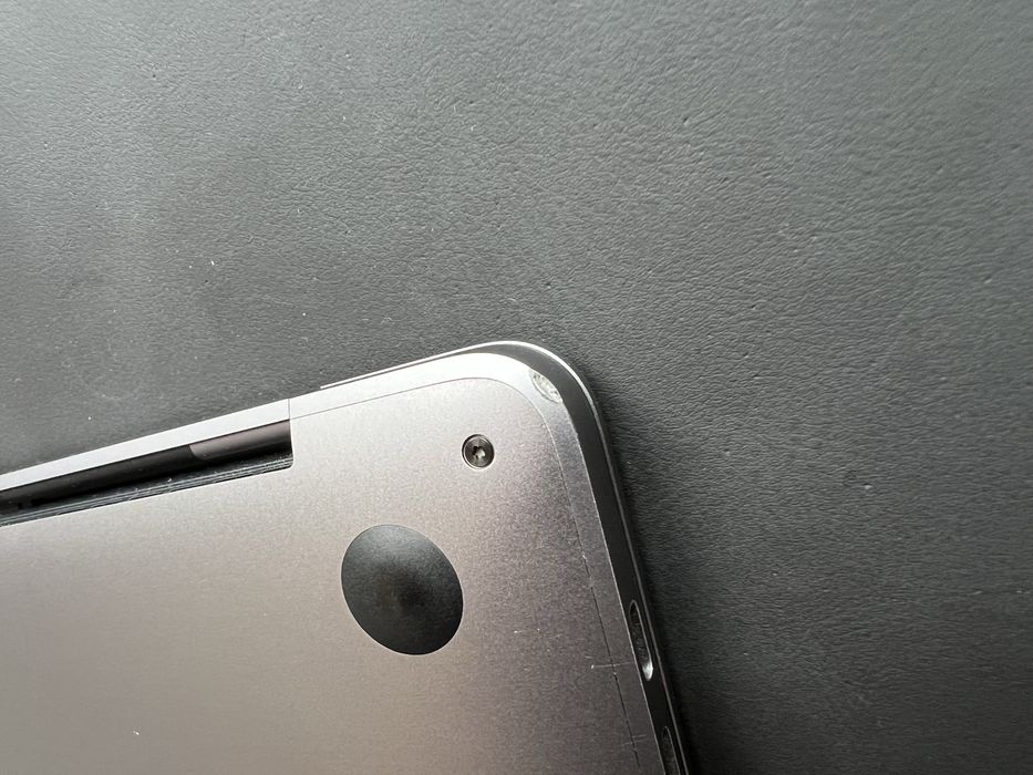 Apple MacBook Pro M1 2020 16Gb/256Gb SSD