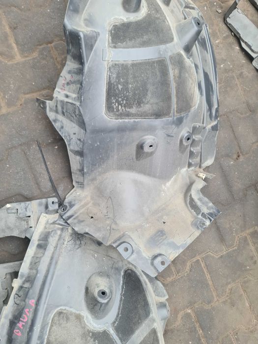 BMW X5 G05 3.0d nadkole przednie prawe kompletne 20r