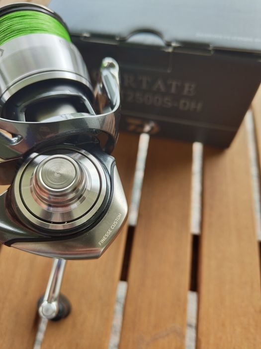 Daiwa Certate FC LT2500D-DH